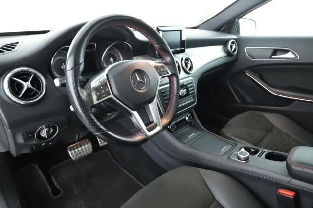 Mercedes Benz Gla image 6