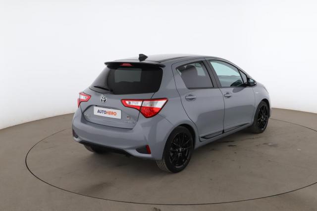 Toyota Yaris image 2