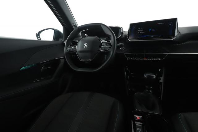 Peugeot 2008 image 6