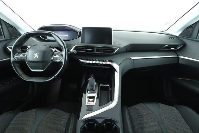 Peugeot 3008 image 8