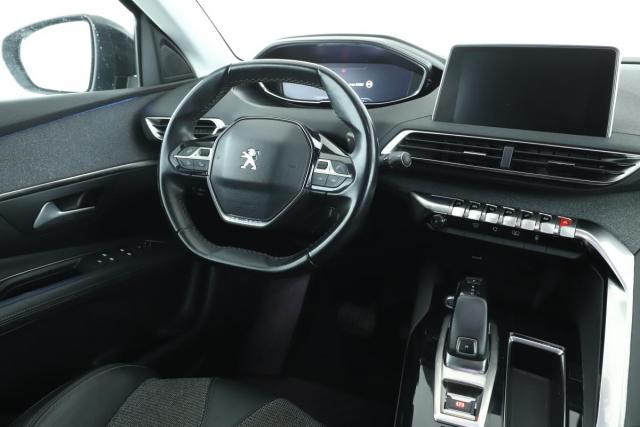 Peugeot 3008 image 3
