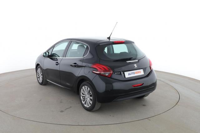 Peugeot 208 image 4