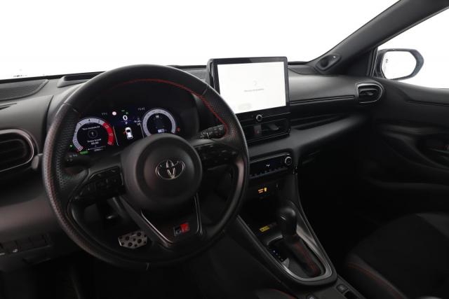 Toyota Yaris image 6