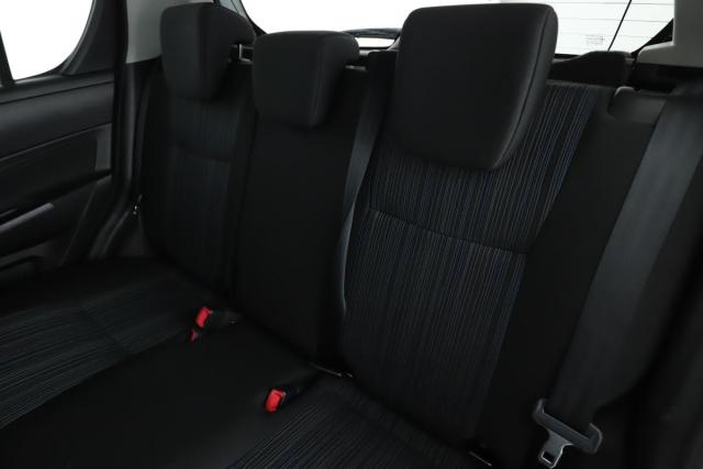 Suzuki Swift image 6