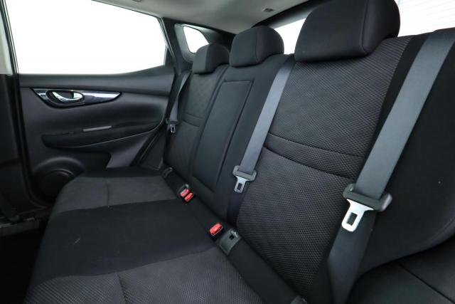 Nissan Qashqai image 1