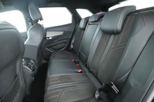 Peugeot 3008 image 1