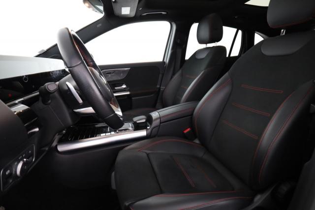 Mercedes Benz Gla image 3