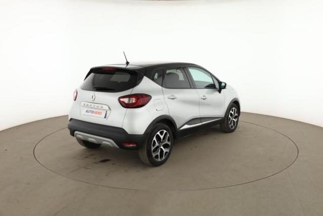 Renault Captur image 6
