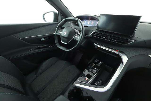 Peugeot 3008 image 1