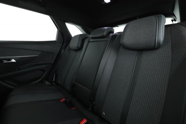 Peugeot 3008 image 9
