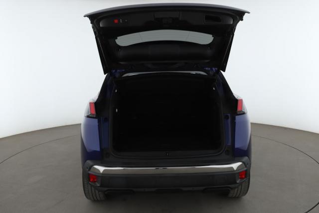 Peugeot 3008 image 2