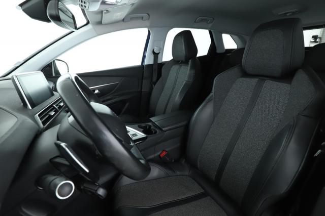 Peugeot 3008 image 1