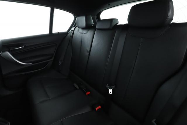 Bmw Série 1 image 2