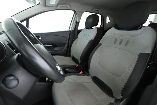 Renault Captur image 1