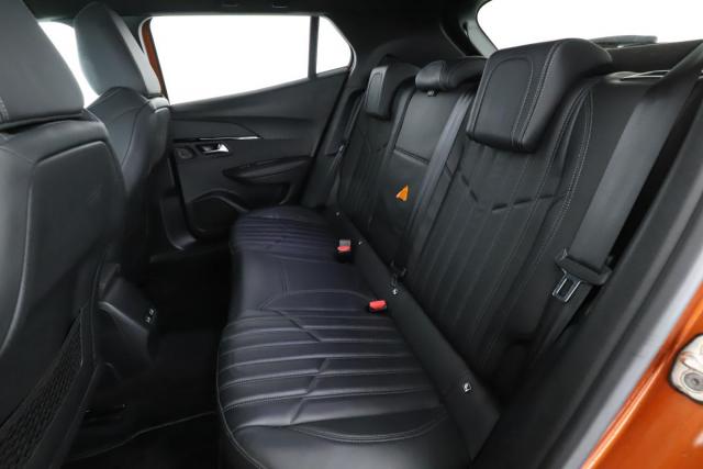 Peugeot 2008 image 4