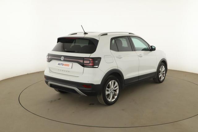 Volkswagen T-Cross image 9
