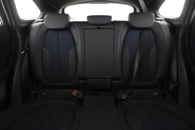 Bmw X1 image 6
