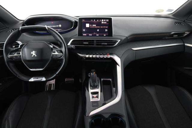 Peugeot 5008 image 1