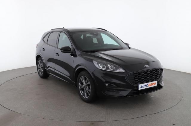 Ford Kuga image 1