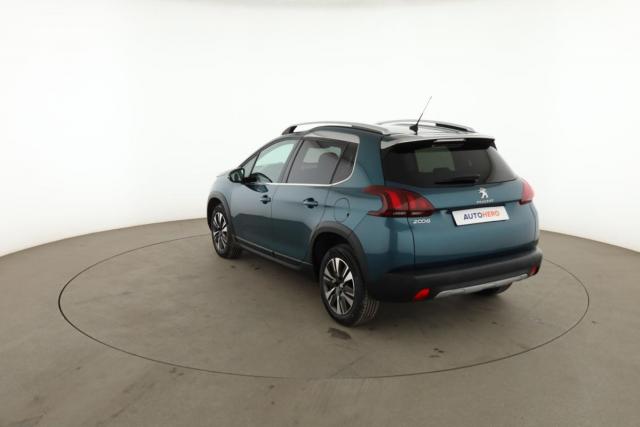 Peugeot 2008 image 6