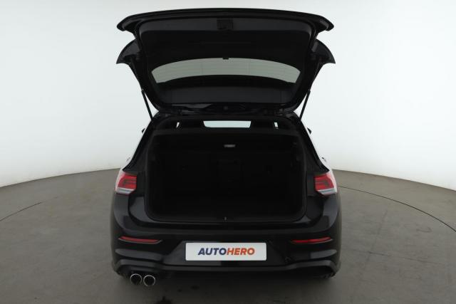 Volkswagen Golf image 3