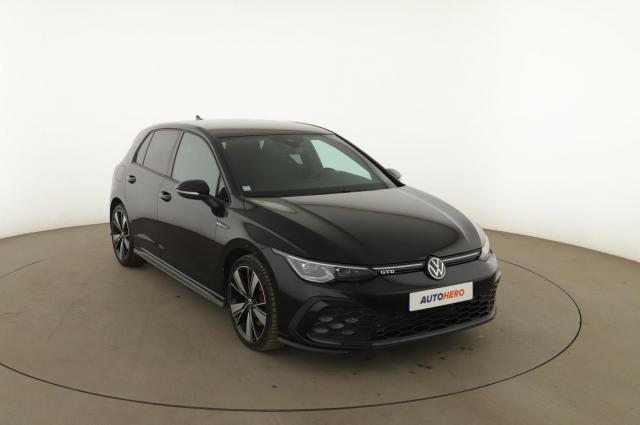 Volkswagen Golf image 8