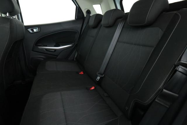 Ford Ecosport image 9