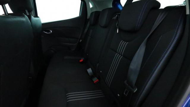 Renault Clio image 2