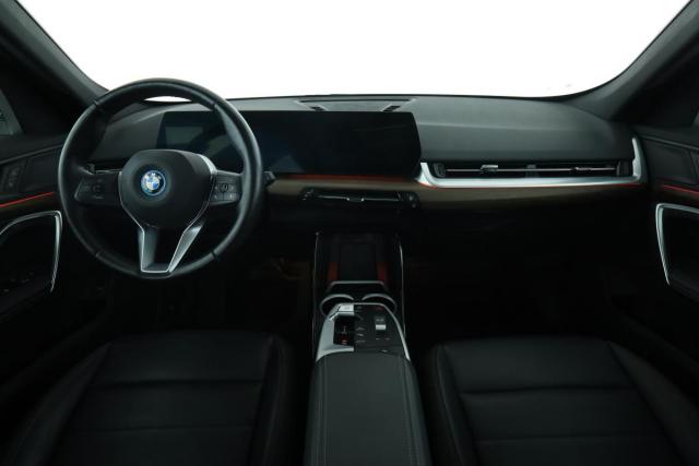 Bmw X1 image 1
