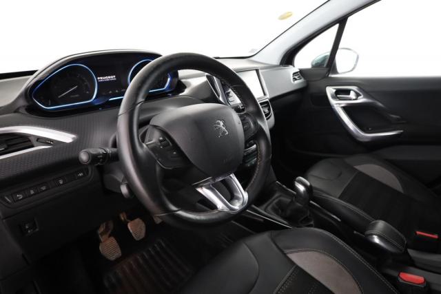 Peugeot 2008 image 7