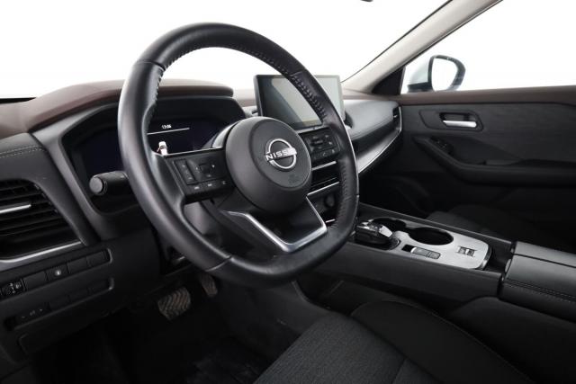 Nissan X-Trail image 9