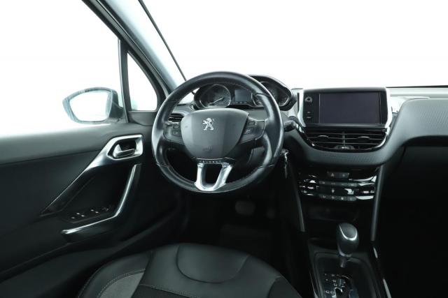 Peugeot 2008 image 4