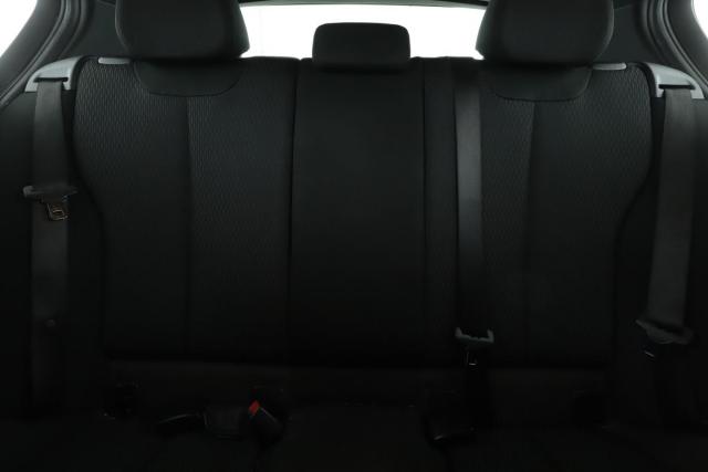 Bmw Série 1 image 9