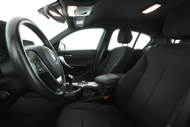 Bmw Série 1 image 1