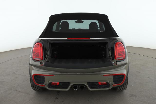 Mini Cabrio image 3