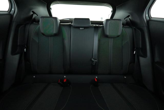 Peugeot 2008 image 4