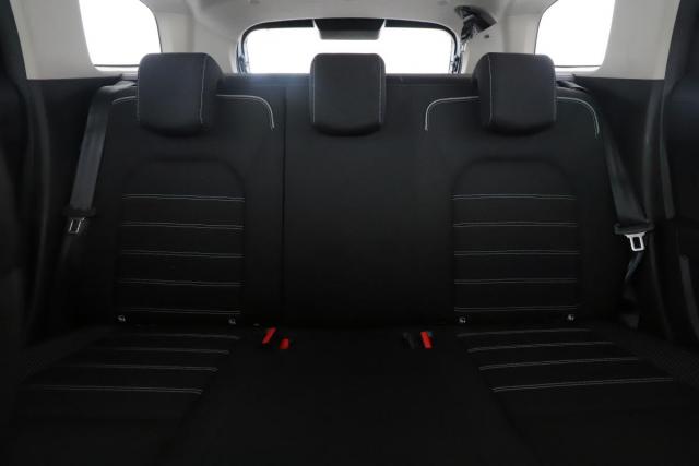 Dacia Duster image 9