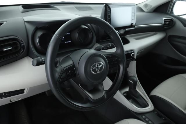 Toyota Yaris image 8
