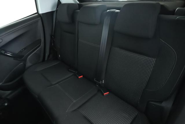 Peugeot 208 image 2