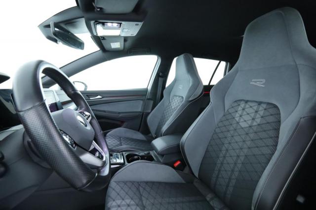 Volkswagen Golf Sw image 6