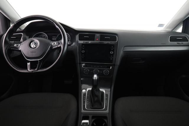 Volkswagen Golf image 4