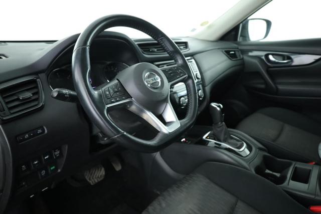 Nissan X-Trail image 8