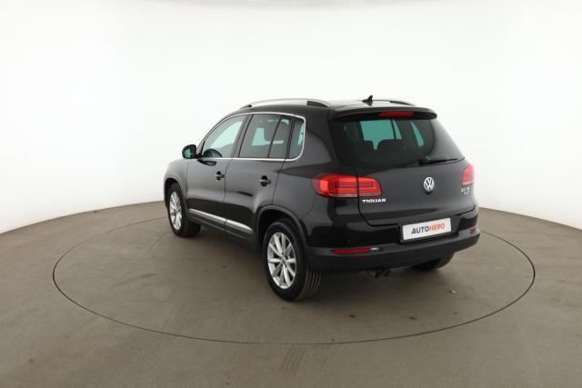 Volkswagen Tiguan image 8