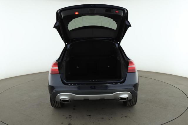 Mercedes Benz Gla image 7