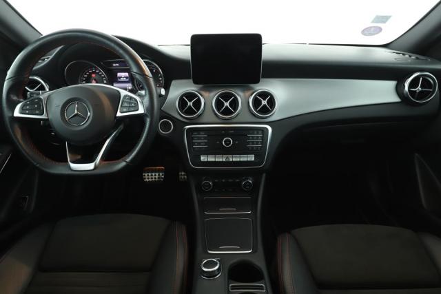 Mercedes Benz Gla image 7