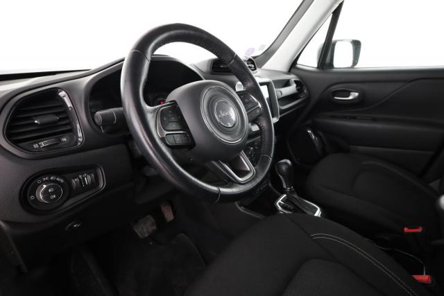 Jeep Renegade image 2