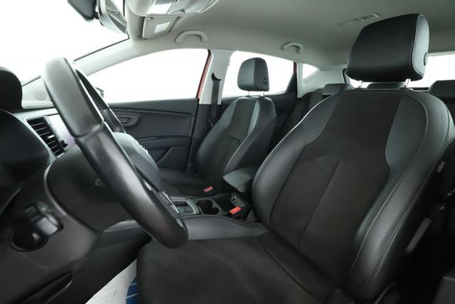 Seat Leon image 2