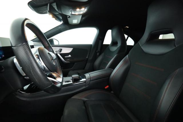 Mercedes Benz Cla image 4