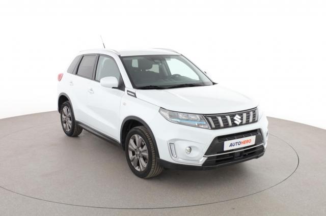 Suzuki Vitara image 3