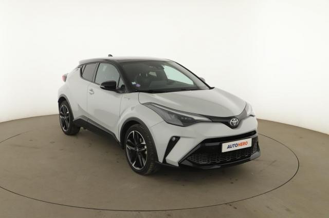 Toyota C-Hr image 1